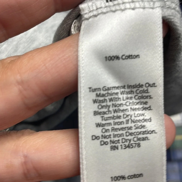 Vineyard Vines long sleeve googles t-shirt - Picture 7 of 7